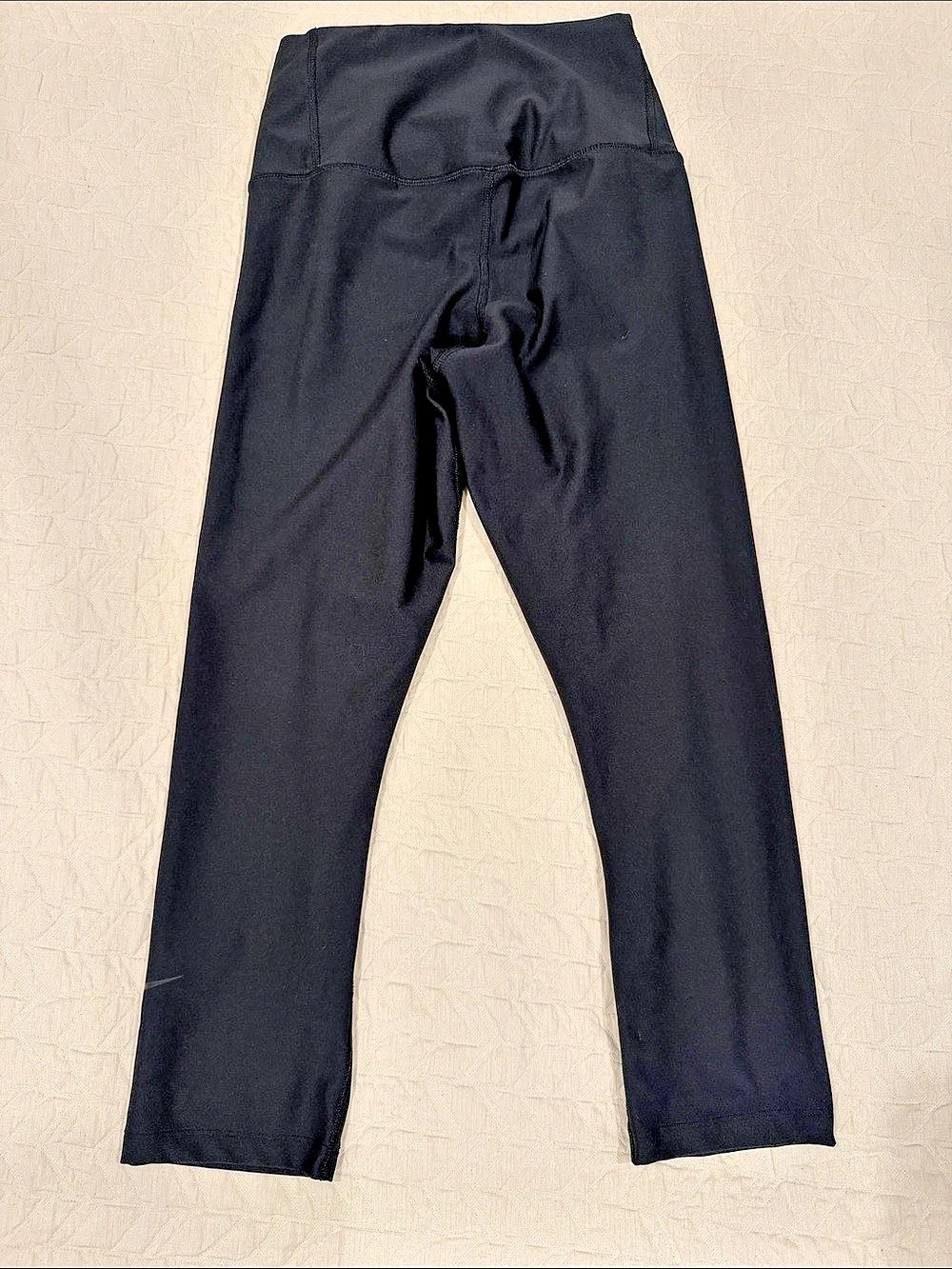Nike Dri-FIT Black Athletic Leggings Size Small - Picture 2 of 3